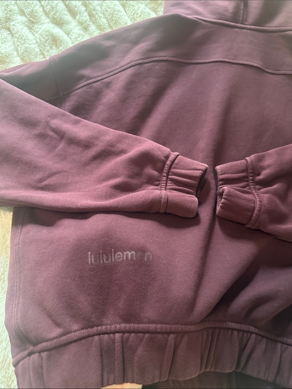 Lululemon Women's Maroon Hoodie Sweatshirt - Cozy Pullover NWOT Sz 6 - Picture 5 of 6